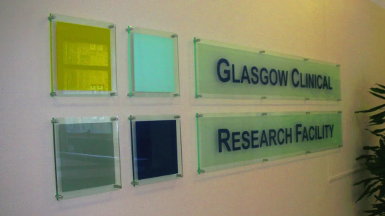 File:Glasgow clinical research facility.png